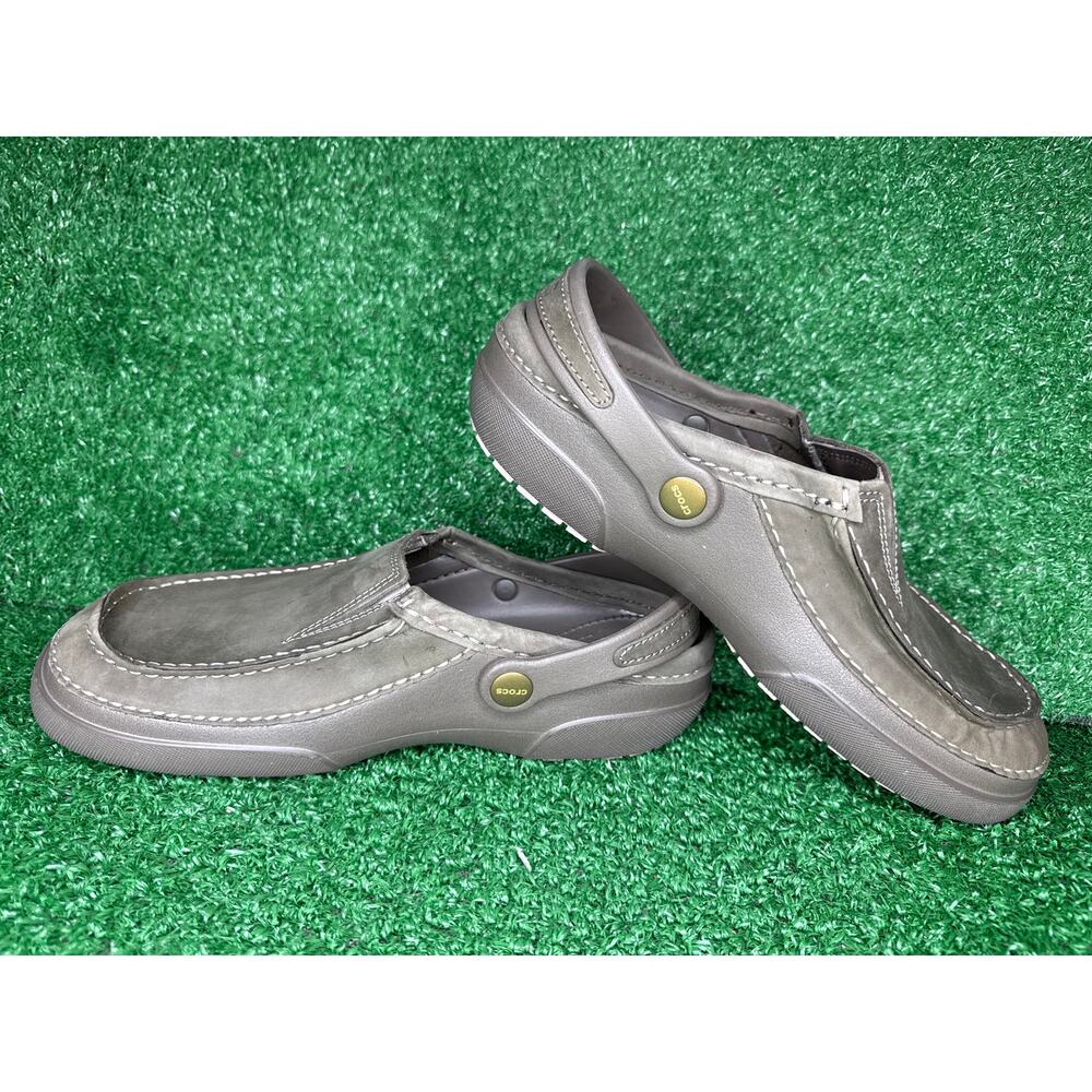 CROCS Mesa Herren Clogs Mens 10 Brown Leather Slip On Shoes Casual Travel - Picture 3 of 8